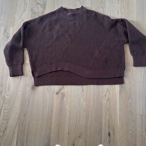 525 asymmetrical sweater